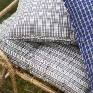 Checked woven cushion cover