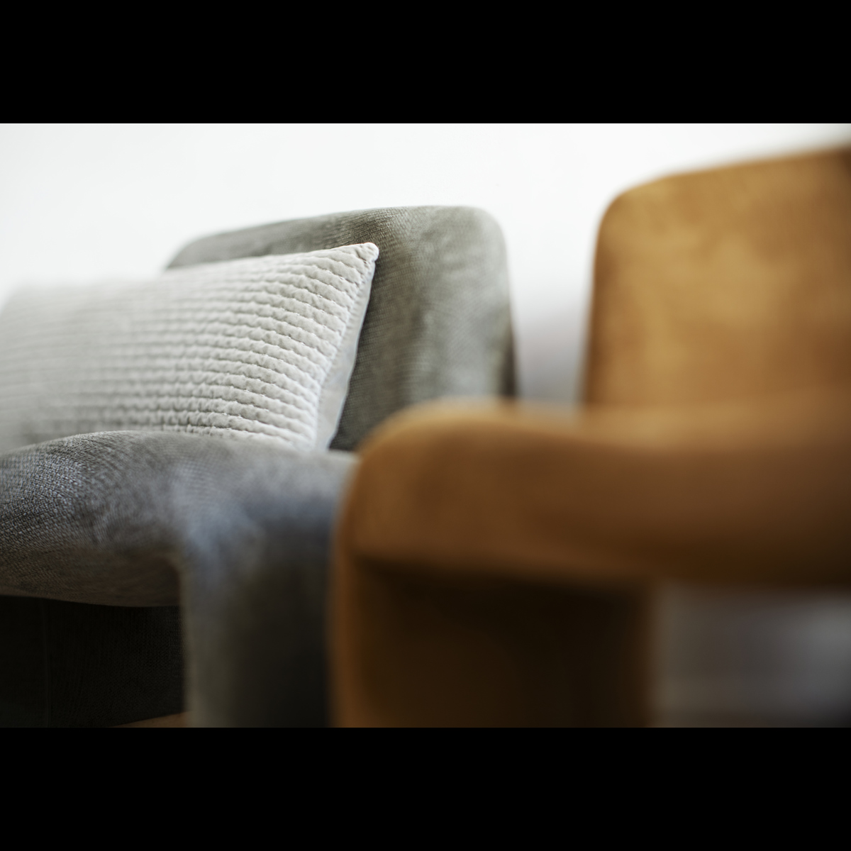 Velvet lounge chair