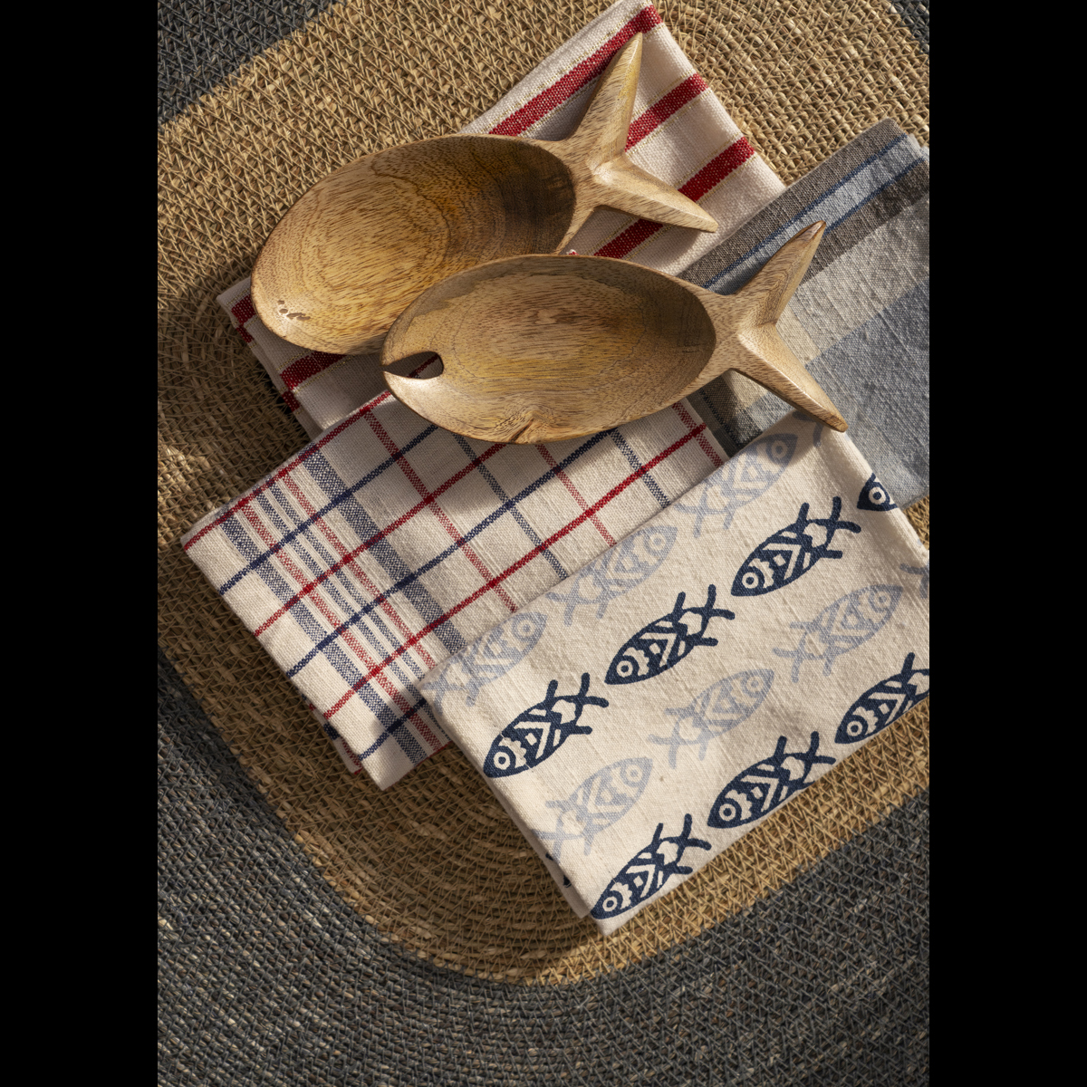 Checked cotton napkins