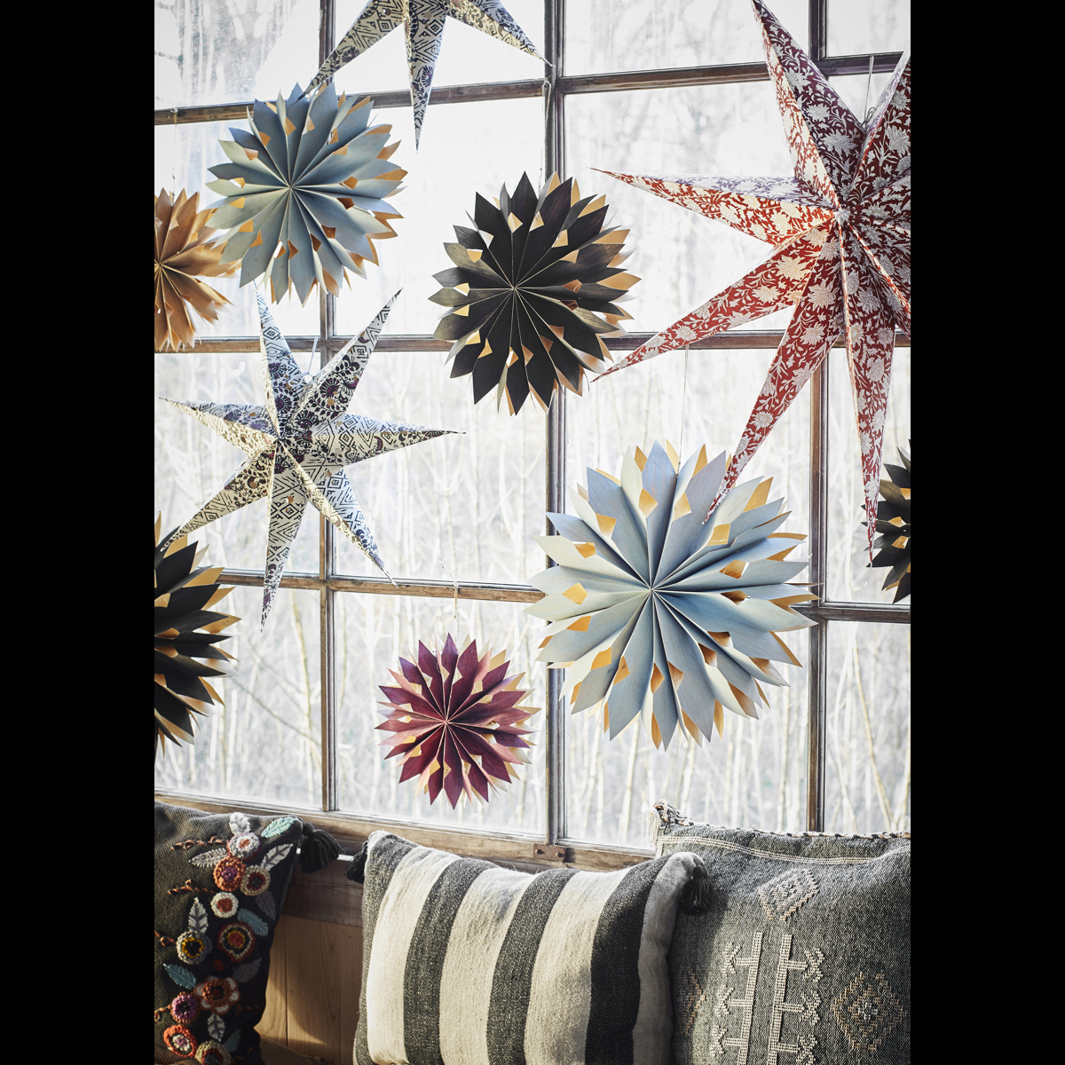 Veneer paper star w/ lights Veneer paper star w/ lights
