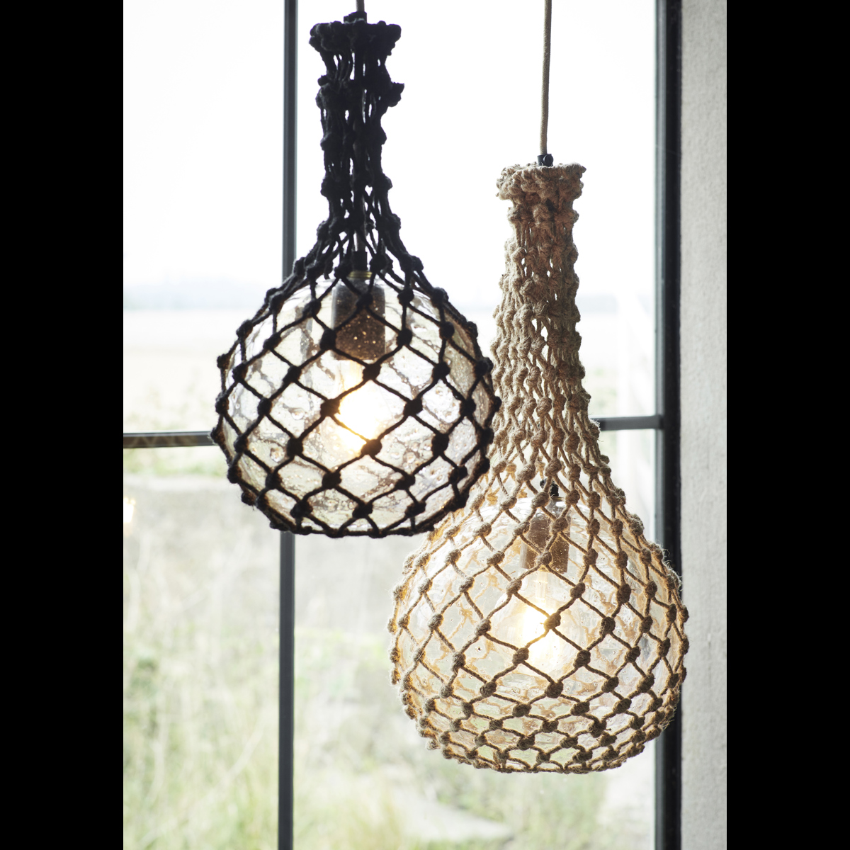 Glass ceiling lamp w/ jute net 