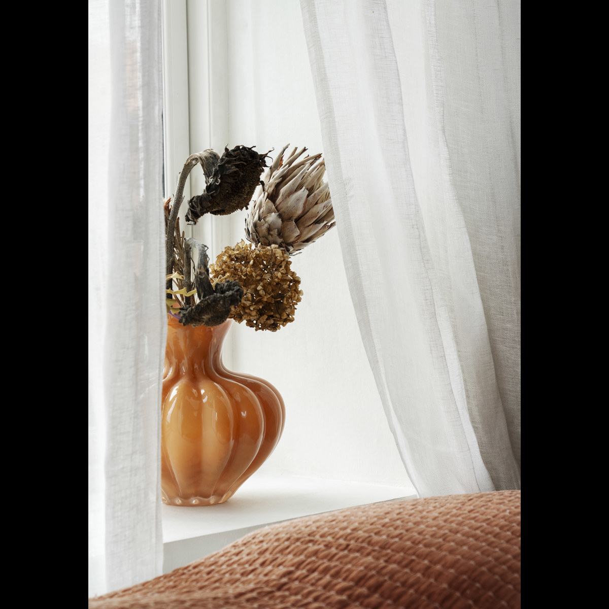 Glass vase