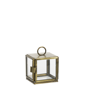 Quadratic glass box