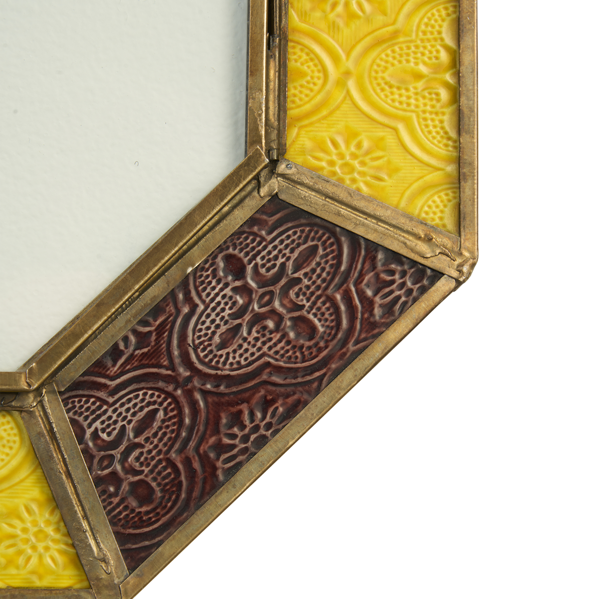 Hanging mosaic photo frame