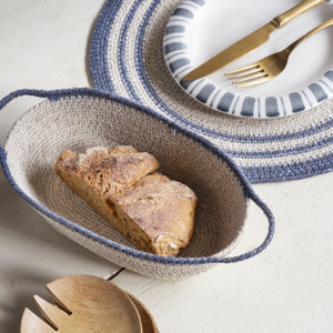 Round seagrass placemat