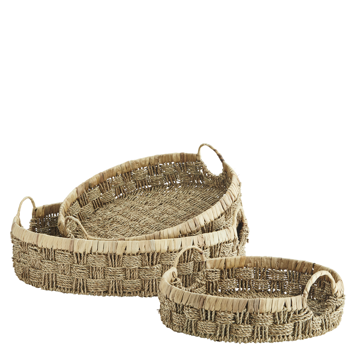 Round seagrass trays