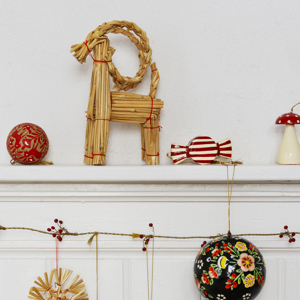 Straw deers