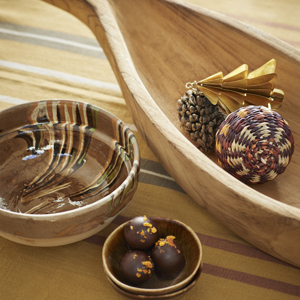 Deep wooden fish tray