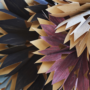 Veneer paper star w/ lights