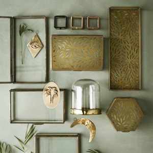 Rectangular glass box