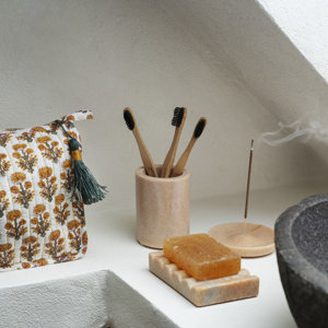 Quilted cotton washbag