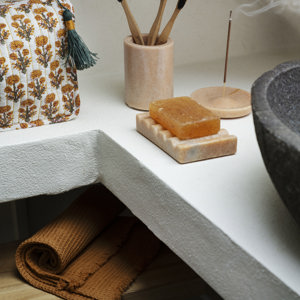 Marble soap dish
