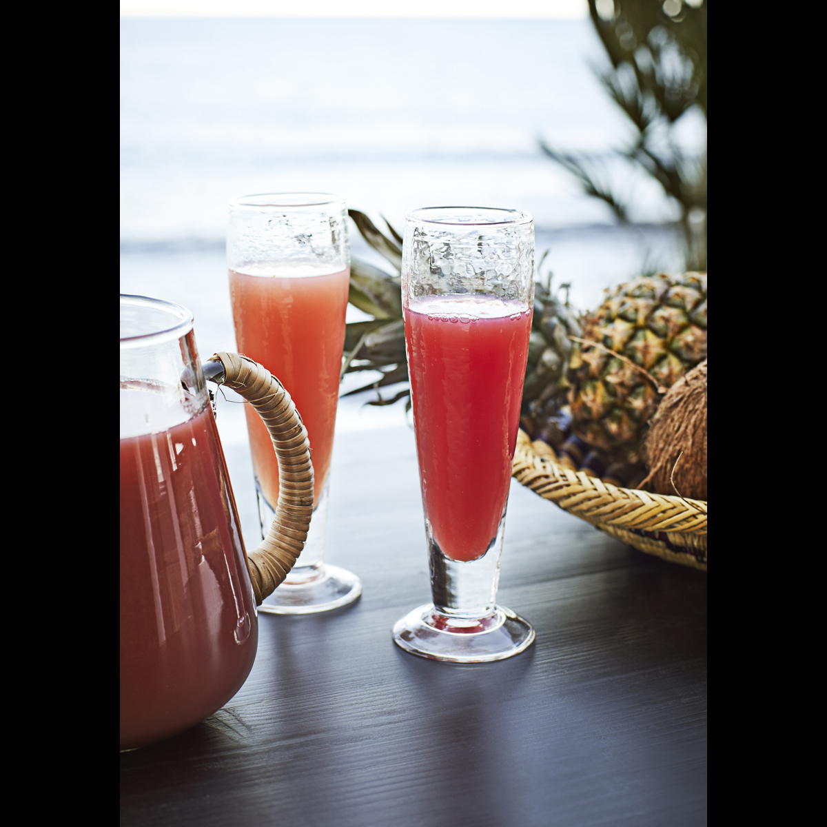 Glass jug w/ bamboo handle Glass jug w/ bamboo handle