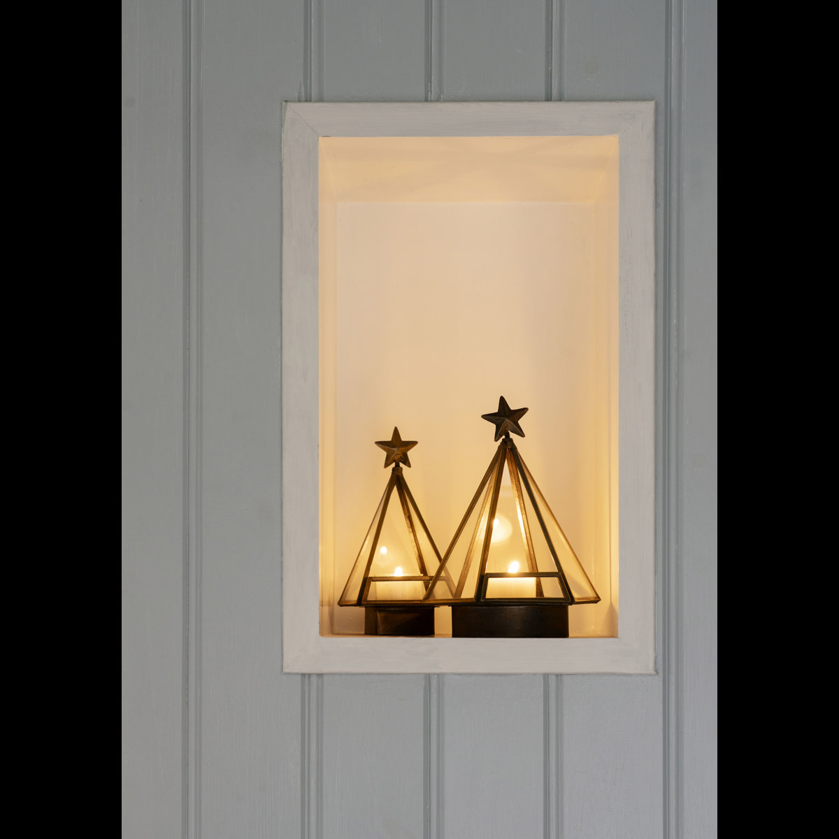 Iron christmas votive