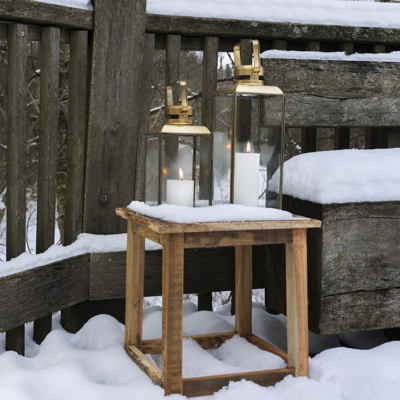 Shabby Chic Wholesale Displays for Romantic Country Interiors