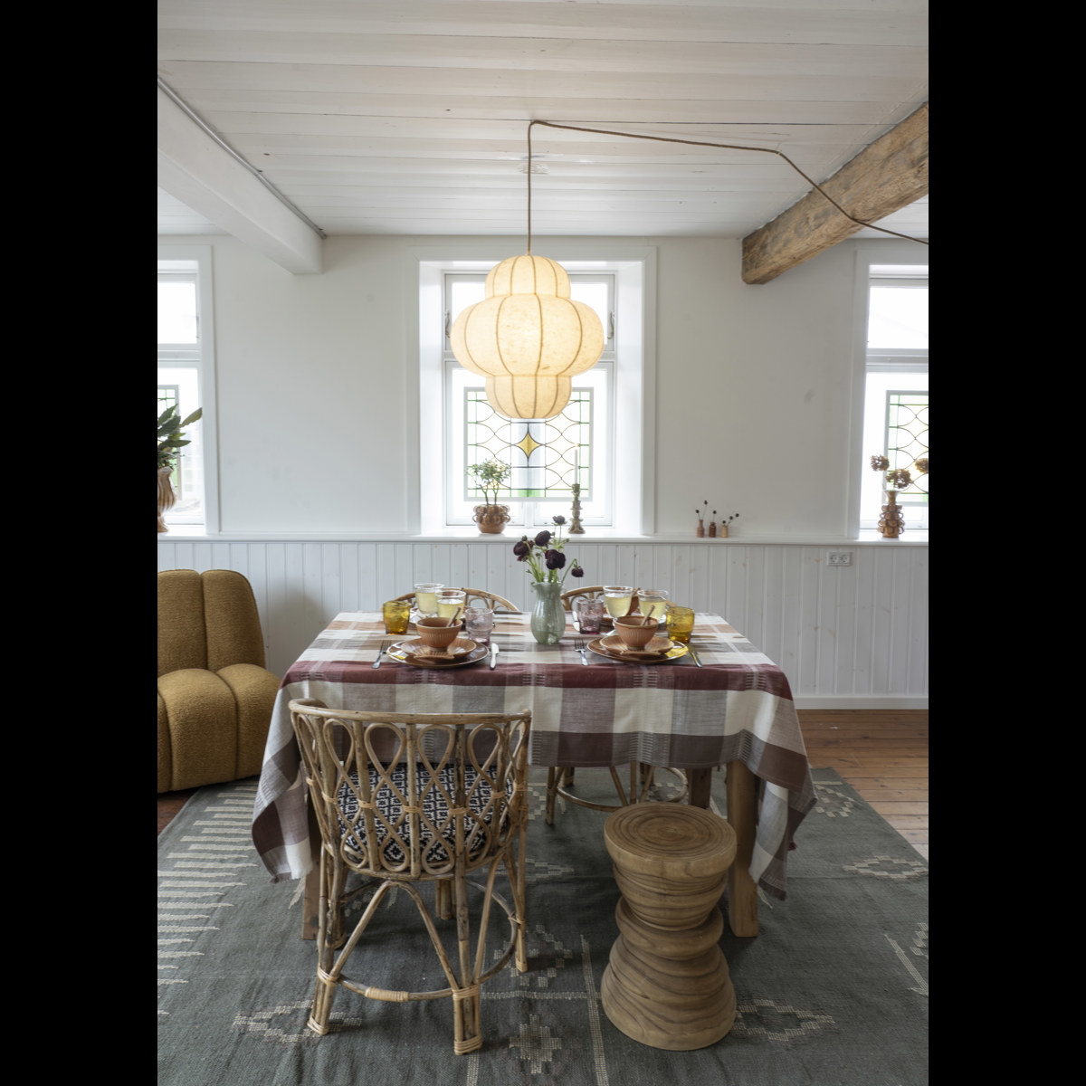 Paper ceiling lamp