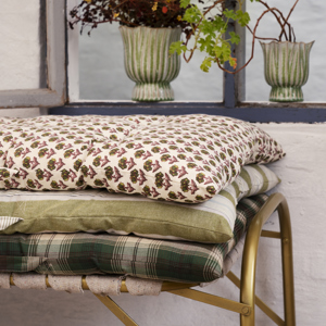Checked cotton mattress