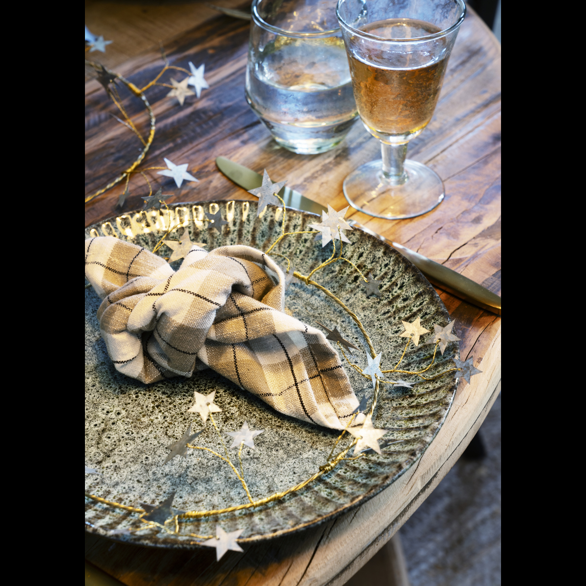 Hammered drinking glass
