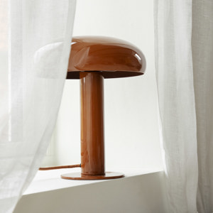 Enamel table lamp