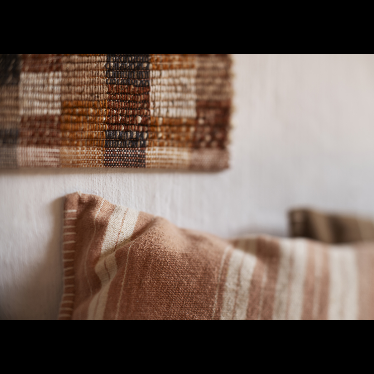 Striped cushion cover