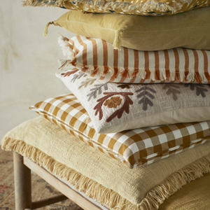 Striped cushion cover w/ fringes
