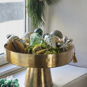 Hand hammered pedestal tray