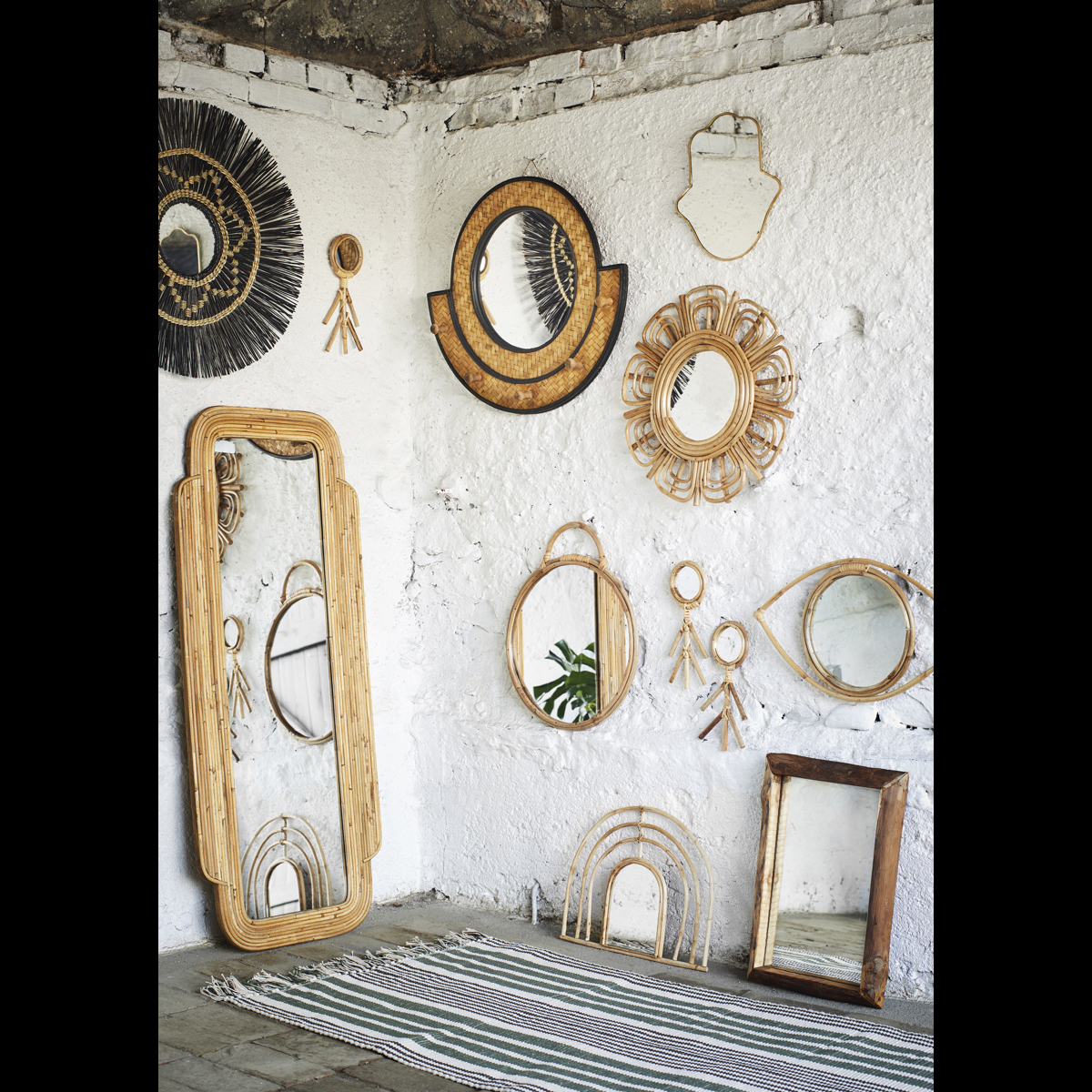 Mirror w/ wooden frame Mirror w/ wooden frame