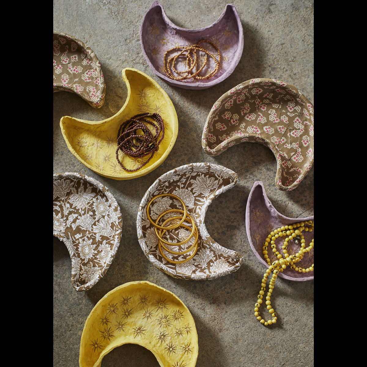 Paper pulp moon tray Paper pulp moon tray