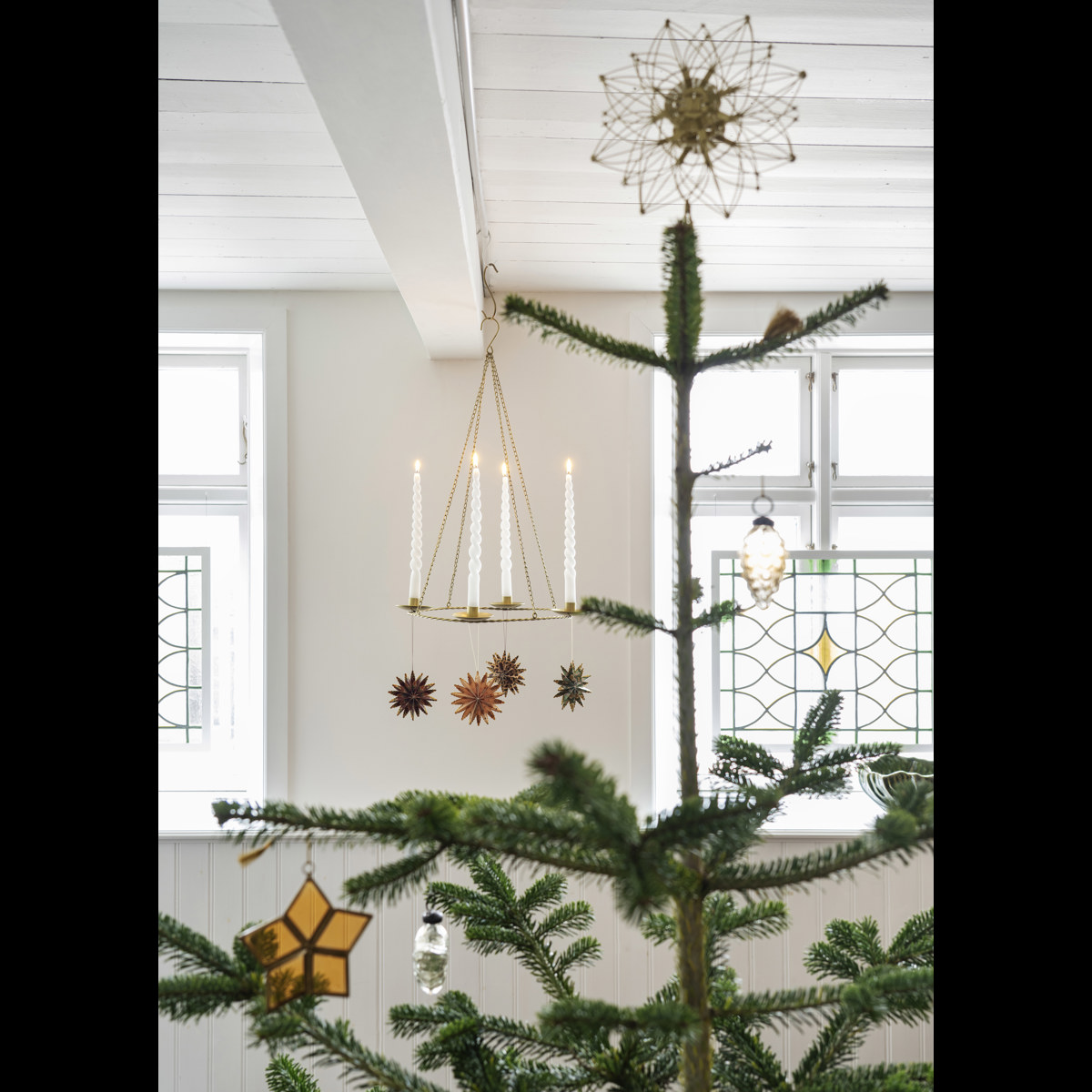 Tree topper star
