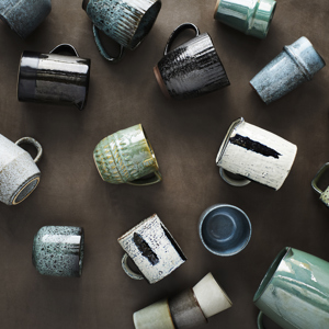 Stoneware mug w/ dots