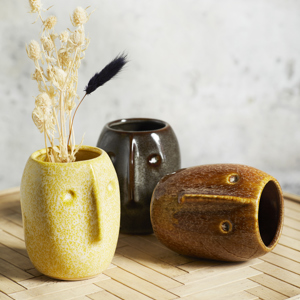 Flowerpot w/ face imprint