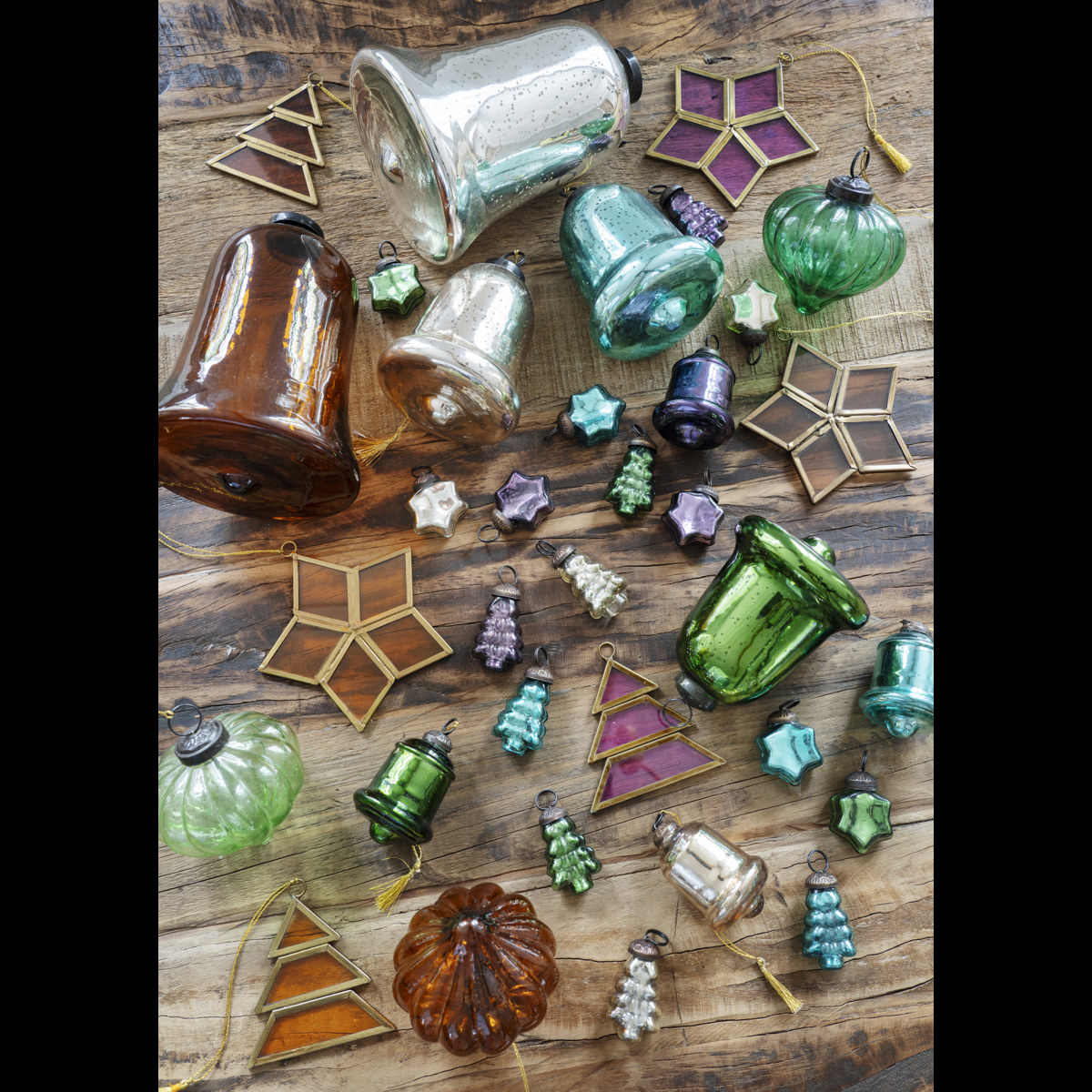 Hanging glass stars