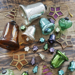 Hanging glass bell