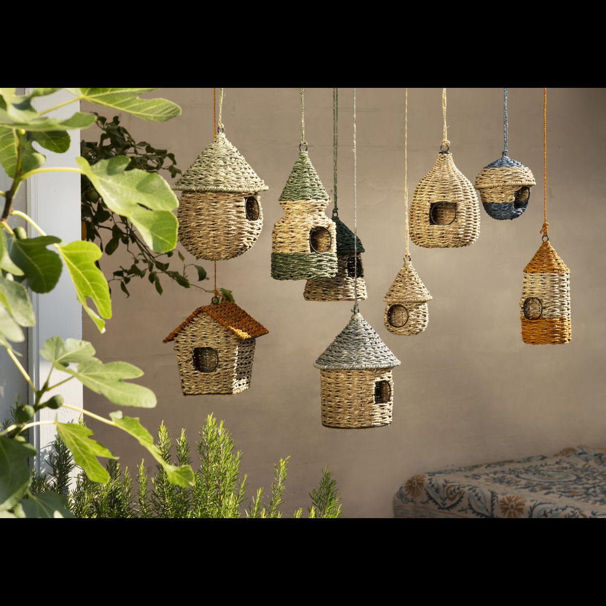Hanging bird house