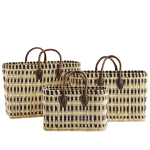 Dotted grass bags w/ handles