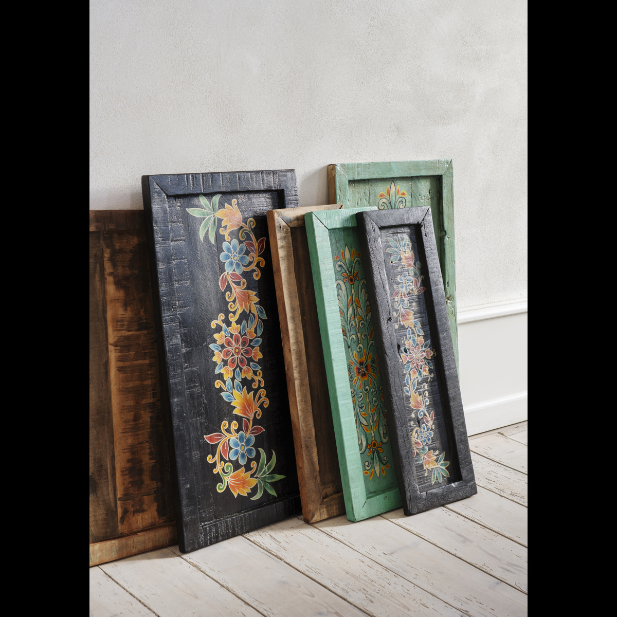Recycled wooden tray