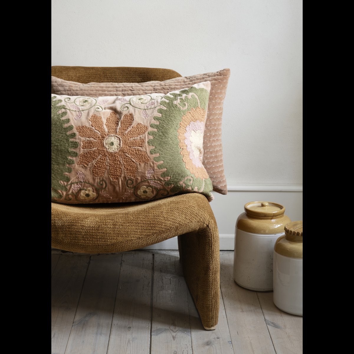 Velvet lounge chair