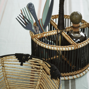 Iron basket w/ grass