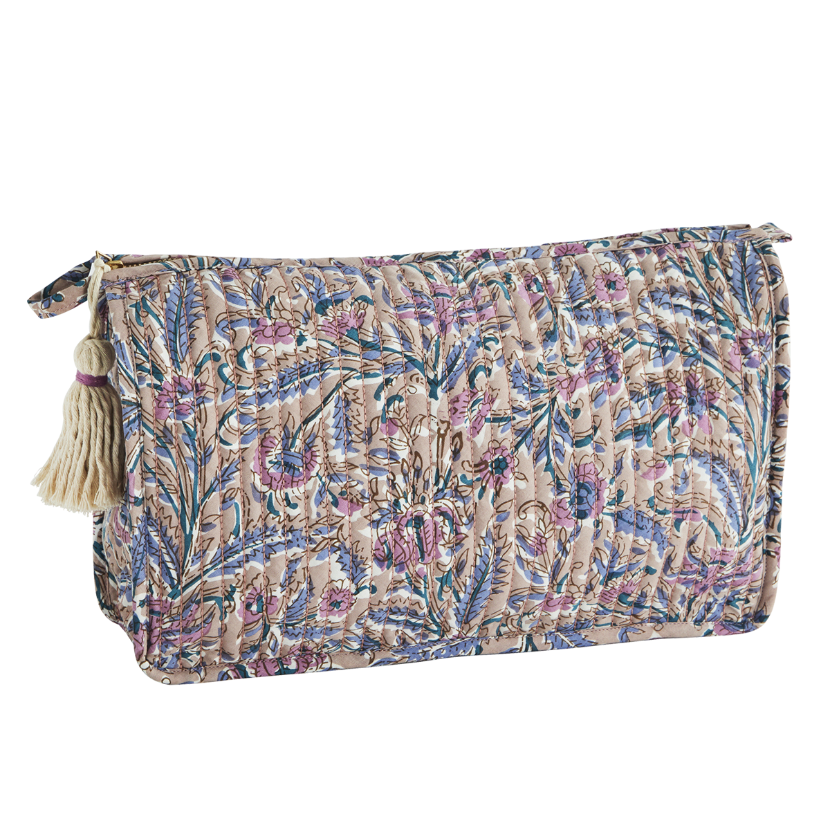 Quilted washbag w/ tassel