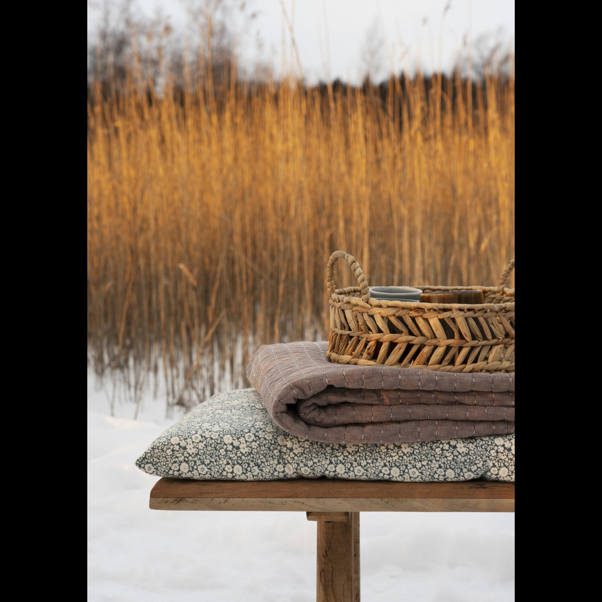 Water hyacinth trays