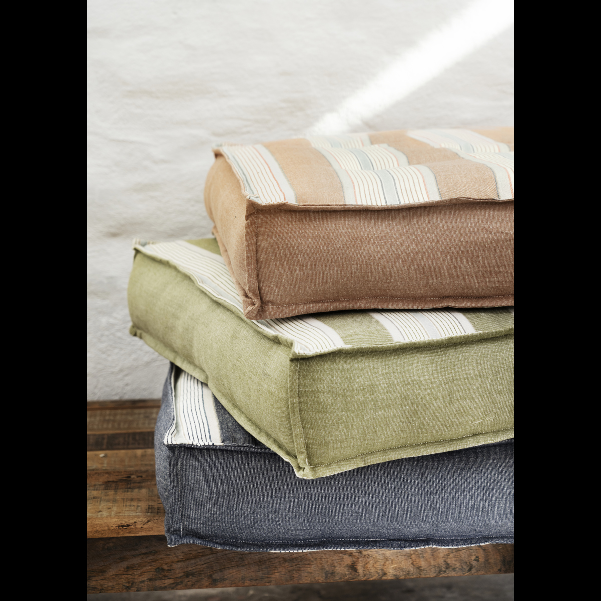 Striped cotton sitting pad