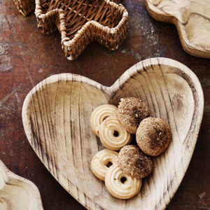 Wooden heart tray