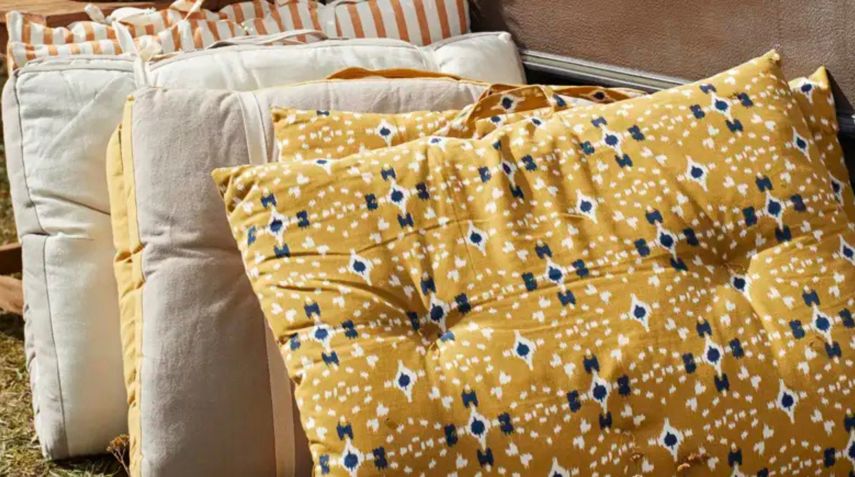 cotton mattress outdoor