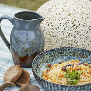 Stoneware serving bowl