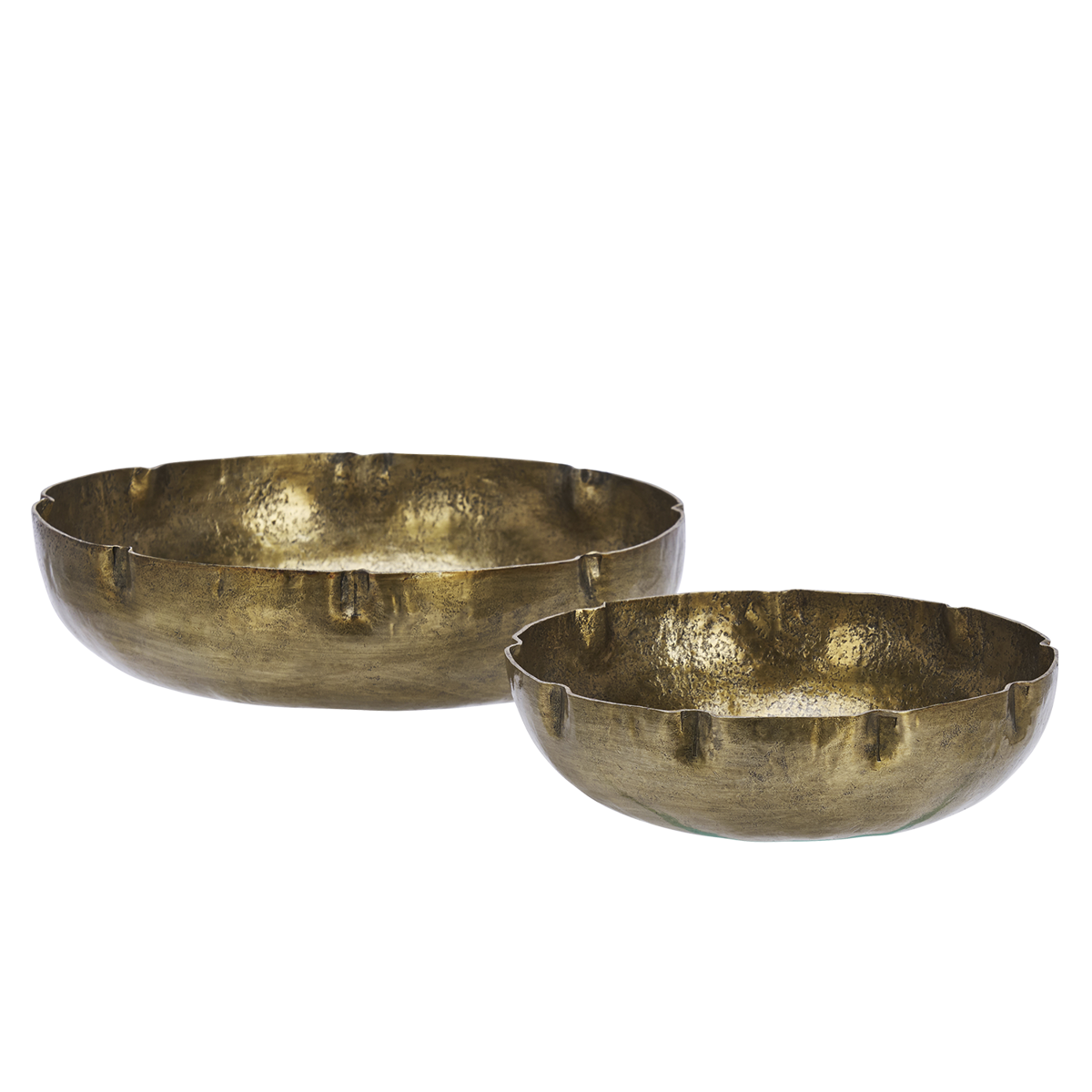 Hand hammered aluminium bowls