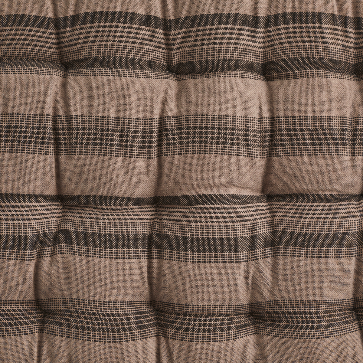 Striped cotton mattress w/ fringes