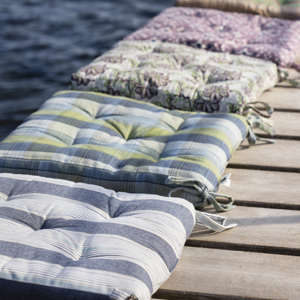 Striped cotton chair pad