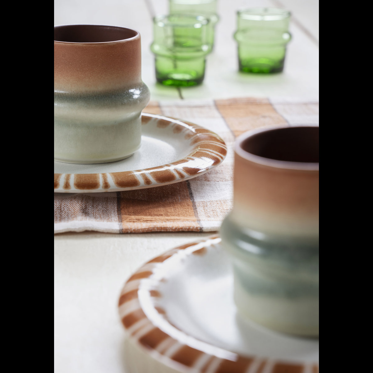 Two tone stoneware cup