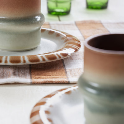 Buying Wholesale Pottery for a Homeware Shop