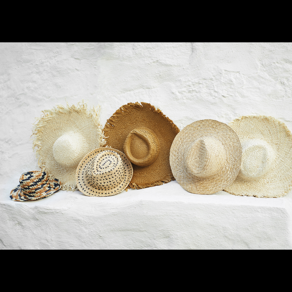 Raffia woven hat